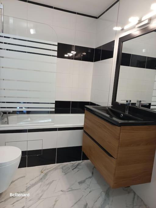 T1 Sporting 1er Etage Apartment